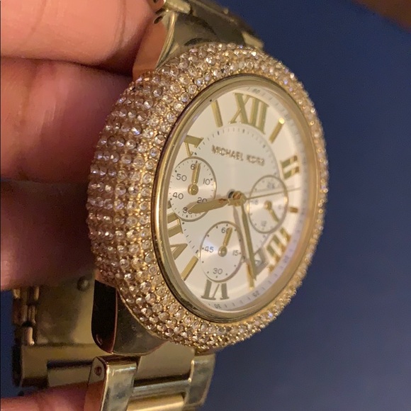 Micheal Kors Watch - Picture 2 of 4